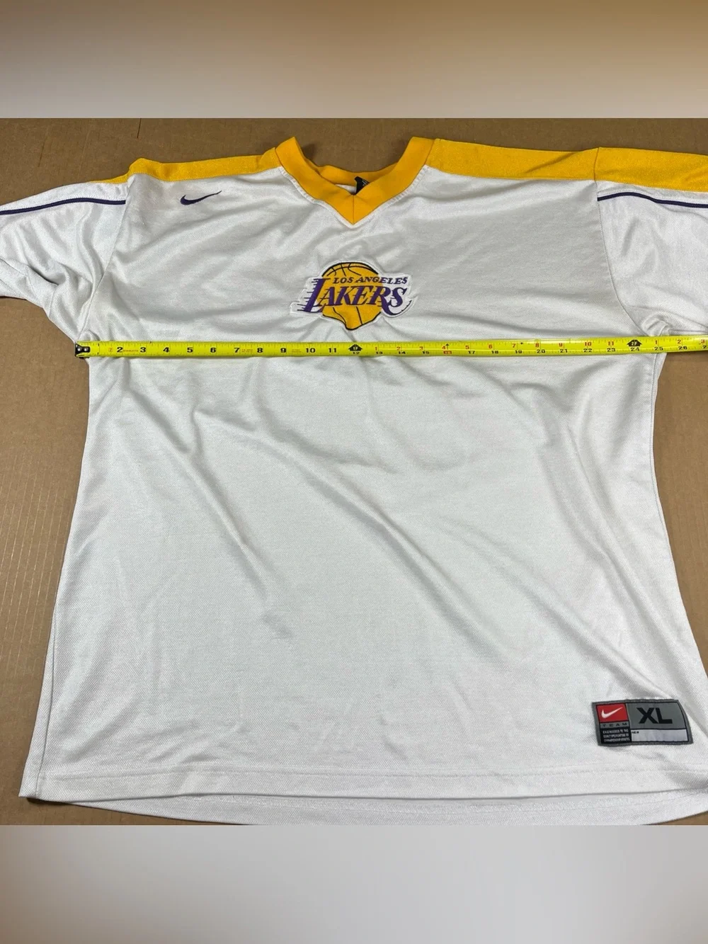 VTG Mens Nike Team LA Lakers Warmup Shooting Shirt Jersey 2003 White NBA Sz XL
